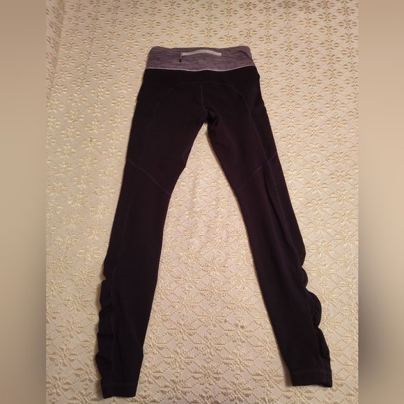 Lululemon dark purple leggings - Picture 2 of 9